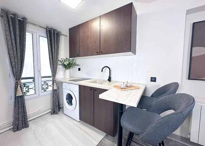 Charming Studio In Porte De Versailles Parijs