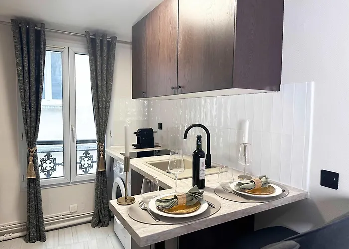 Charming Studio In Porte De Versailles Διαμέρισμα *
